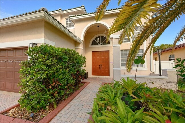 Building Photo - 5309 SW 133rd Ave