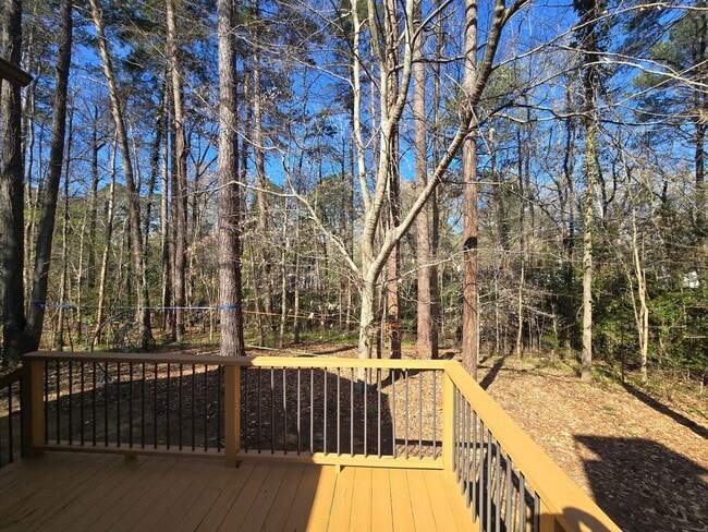 Building Photo - Classic Chapel Hill Charm in The Oaks – Timeless One-Level Living