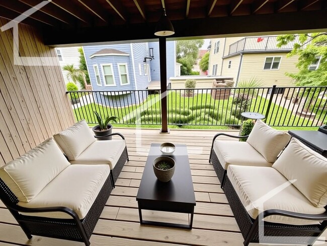Building Photo - Nice large 3 bed unit located near Porter ...
