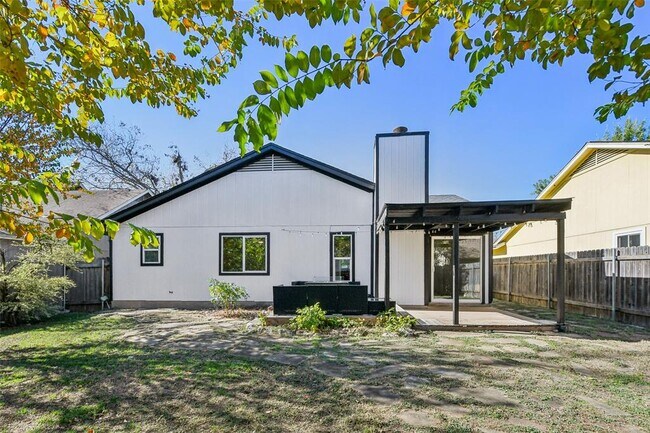 Building Photo - 12907 Water Mill Cove