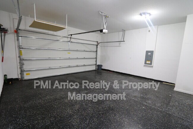 Building Photo - 35552 Shade Fern Ln