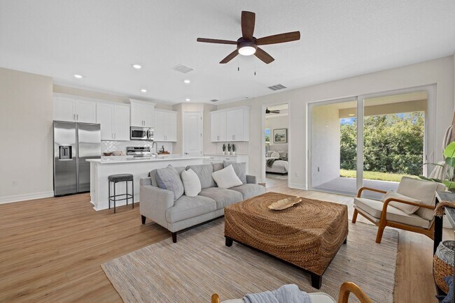 Building Photo - Large 4/3 Brand NEW Construction Home in t...