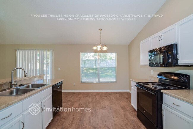 Building Photo - 14409 N Greater Hills Blvd