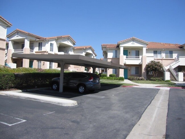 Building Photo - Beautiful Rancho San Diego Condo In Reming...