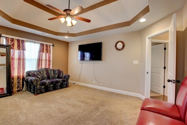 Building Photo - 2616 Browning Way