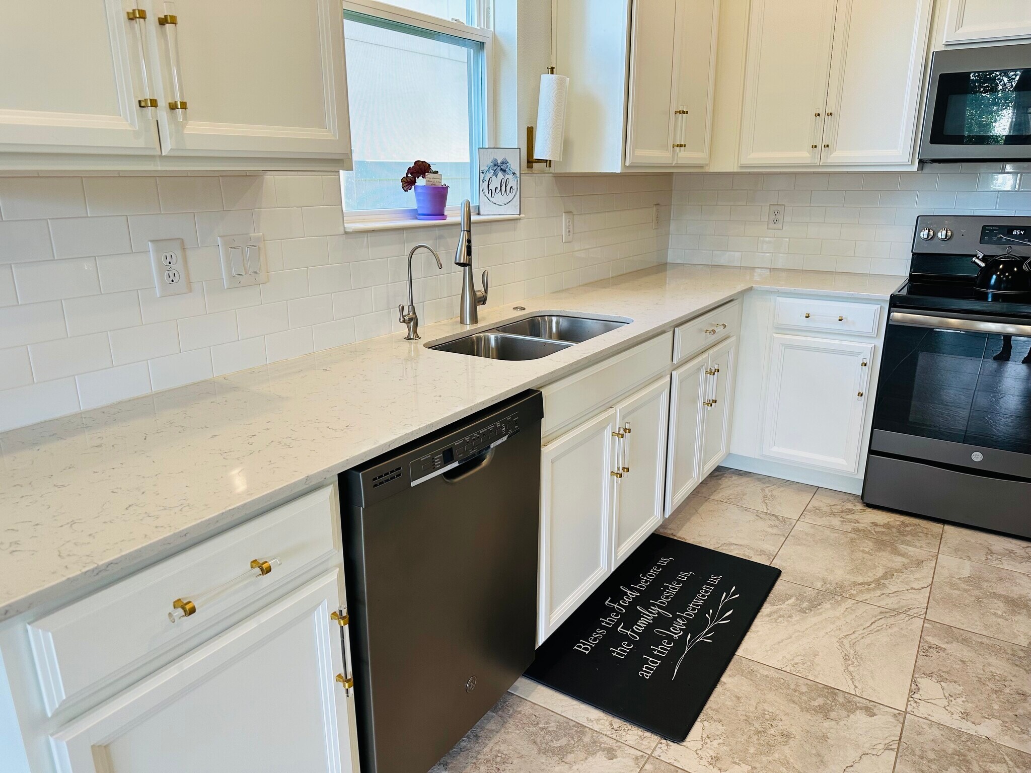 Building Photo - 1818 Black Maple Pl