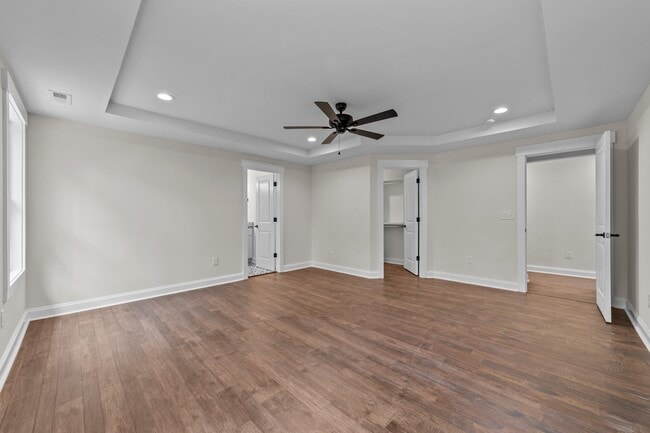 Building Photo - 4050 Daugherty Rd