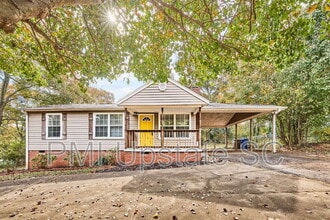 Building Photo - 28 Pine Grove Ln