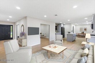 Building Photo - 257 Alexander Ave