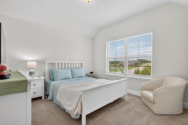 Building Photo - 1002 Coppersmith Way