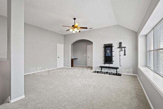 Building Photo - 1451 Cedar Hollow Dr