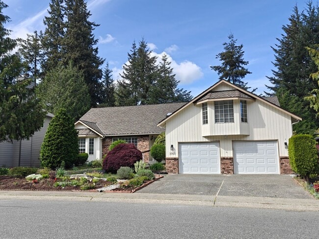 Building Photo - 3703 122nd Pl SE