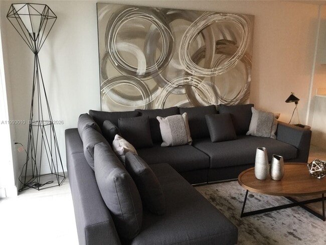 Building Photo - 55 SW 9th St