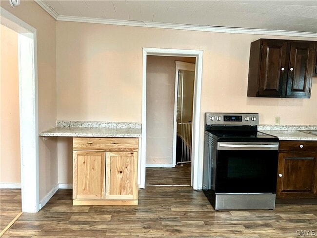 Building Photo - 97 E Seneca St