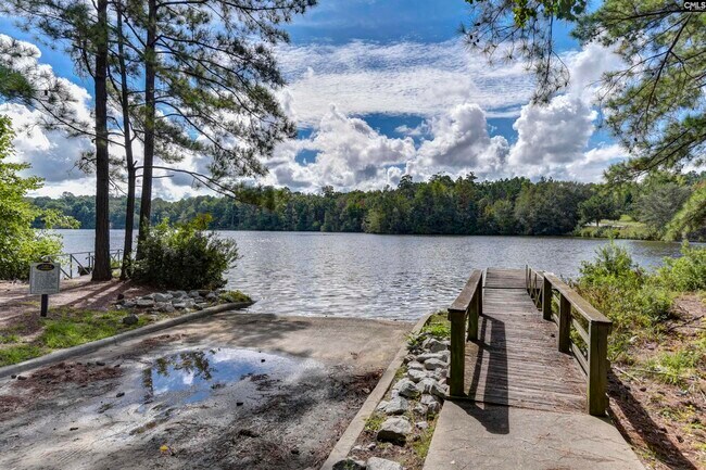 Building Photo - 834 Parnell Ct