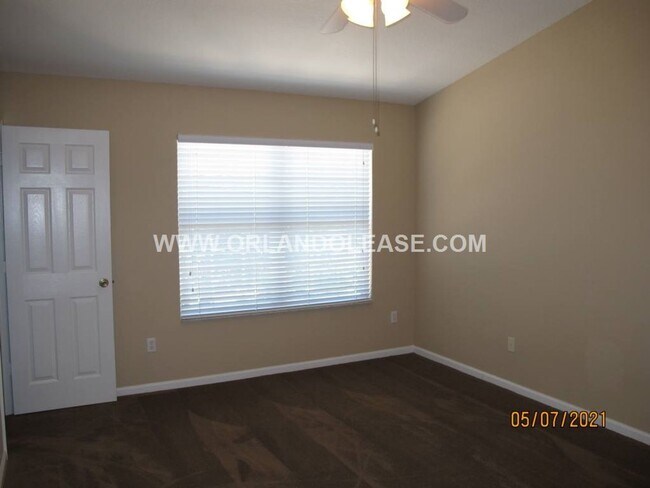 Building Photo - 2/2.5 at Vistas @ Stonebridge Place