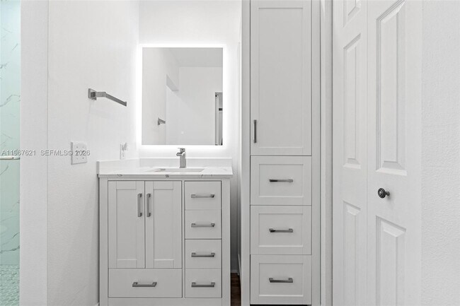 Building Photo - 9439 SW 123rd Ave Ct