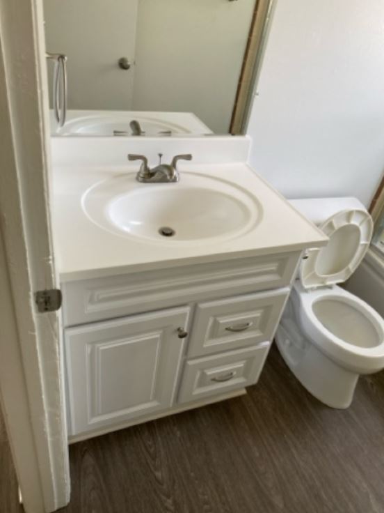 Building Photo - Charming 2 bedroom 1 Bath Duplex