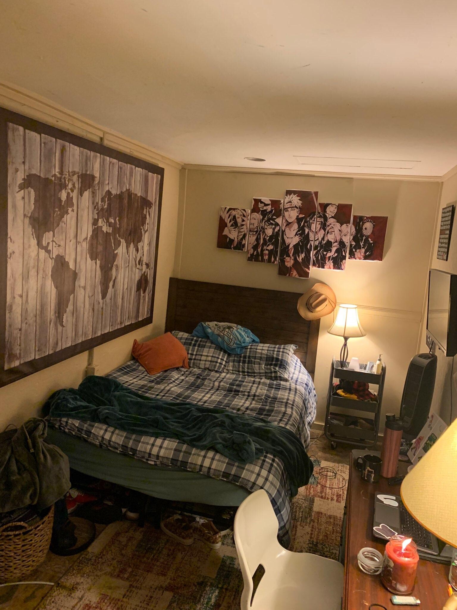 Building Photo - 1242 Old Bristol Rd