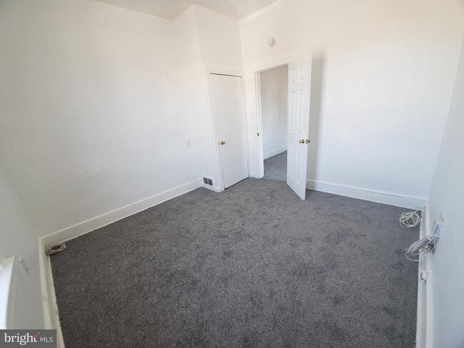 Building Photo - 41 Carpenter St