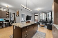 Building Photo - 740 Portland Ave