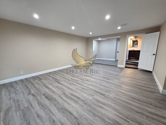 Building Photo - 6845 Coley Ave