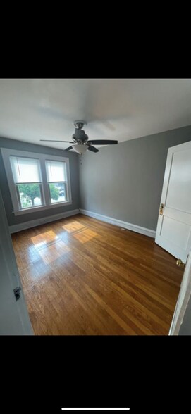 Building Photo - 524-534 S Drexel Ave