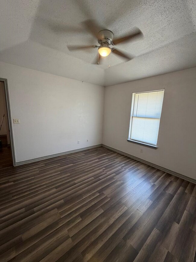 Building Photo - 4515 Monty Dr