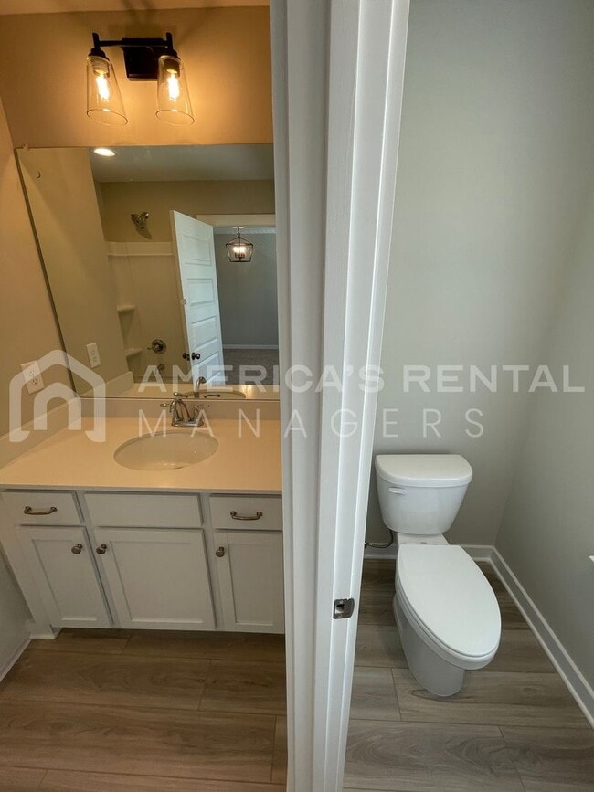 Building Photo - Home for Rent in Jasper, AL!!! Available to View Now!!!