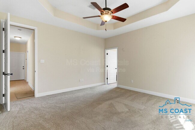 Building Photo - 2012 Parkview Cove