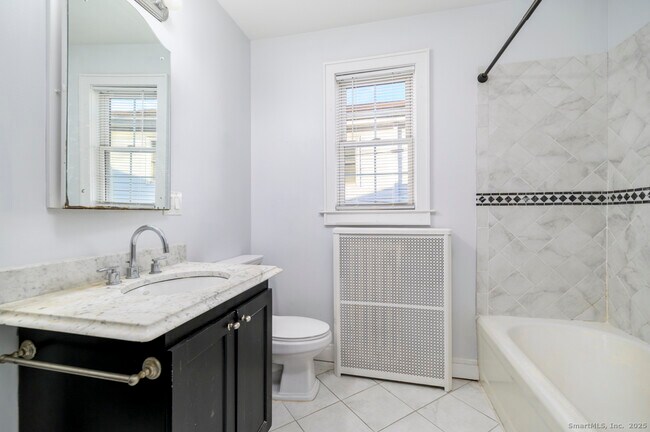 Building Photo - 58 Mayflower Ave