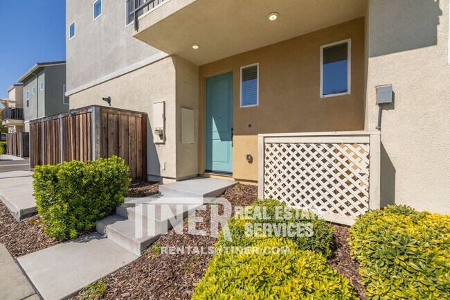 Building Photo - 4152 Rotor Ln