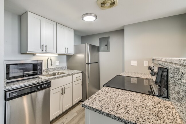 Building Photo - The Delmonte