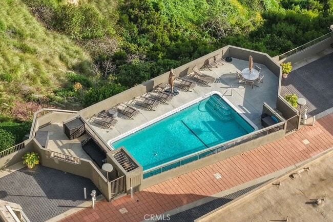 Building Photo - 21751 Ocean Vista Dr