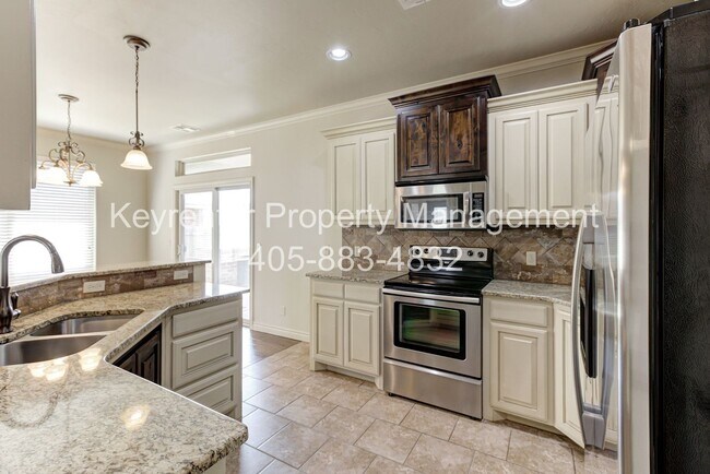Building Photo - * * * $250 Move-in Special * * * Charming 3-Bedroom / 2-Bathroom Home! * * * $250 Move-in Special...