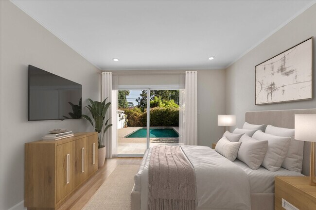 Virtually Staged | Main Bedroom - 4710 Cartwright Ave