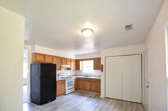 Building Photo - 3BR/1.5BA Home – Great Norfolk Location!