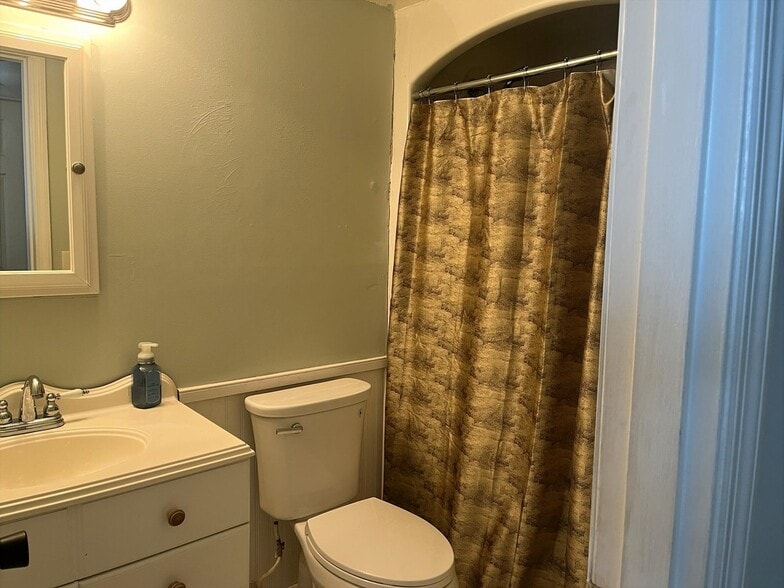 Building Photo - 5500 Ocean Shore Blvd