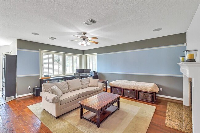 Building Photo - 22311 Baron Cove Ln
