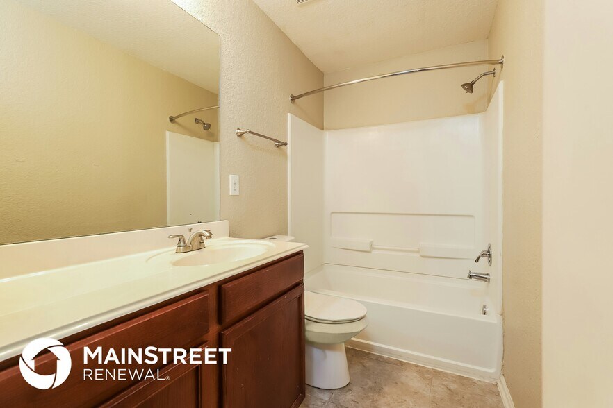 Building Photo - 5607 Forest Canyon