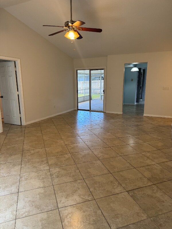 Building Photo - 1002 Stout Ct