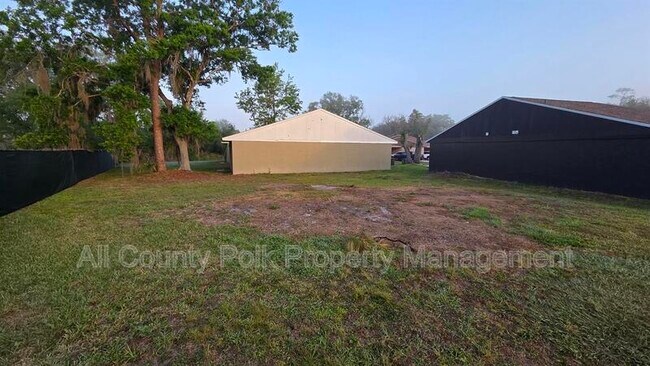 Building Photo - 2121 S San Gully Rd