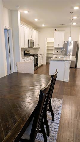 Building Photo - 2408 Wildhaven Rd