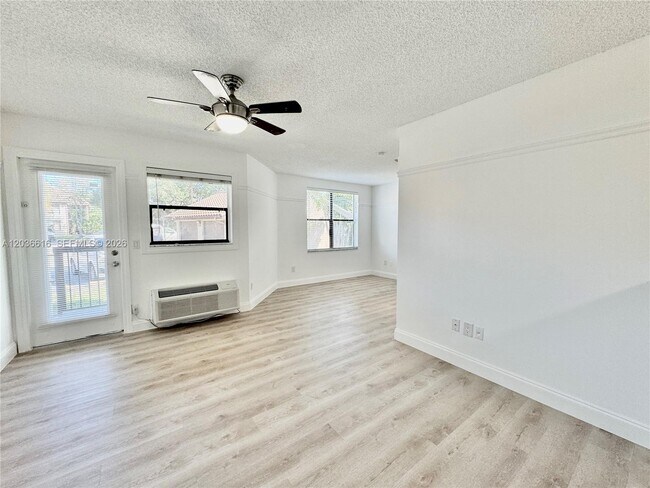 Building Photo - 4581 W McNab Rd