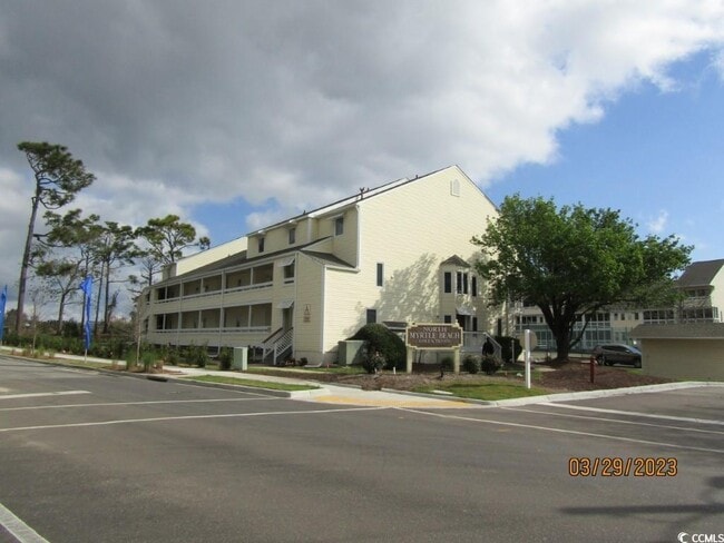 Primary Photo - 1100 Possum Trot Rd