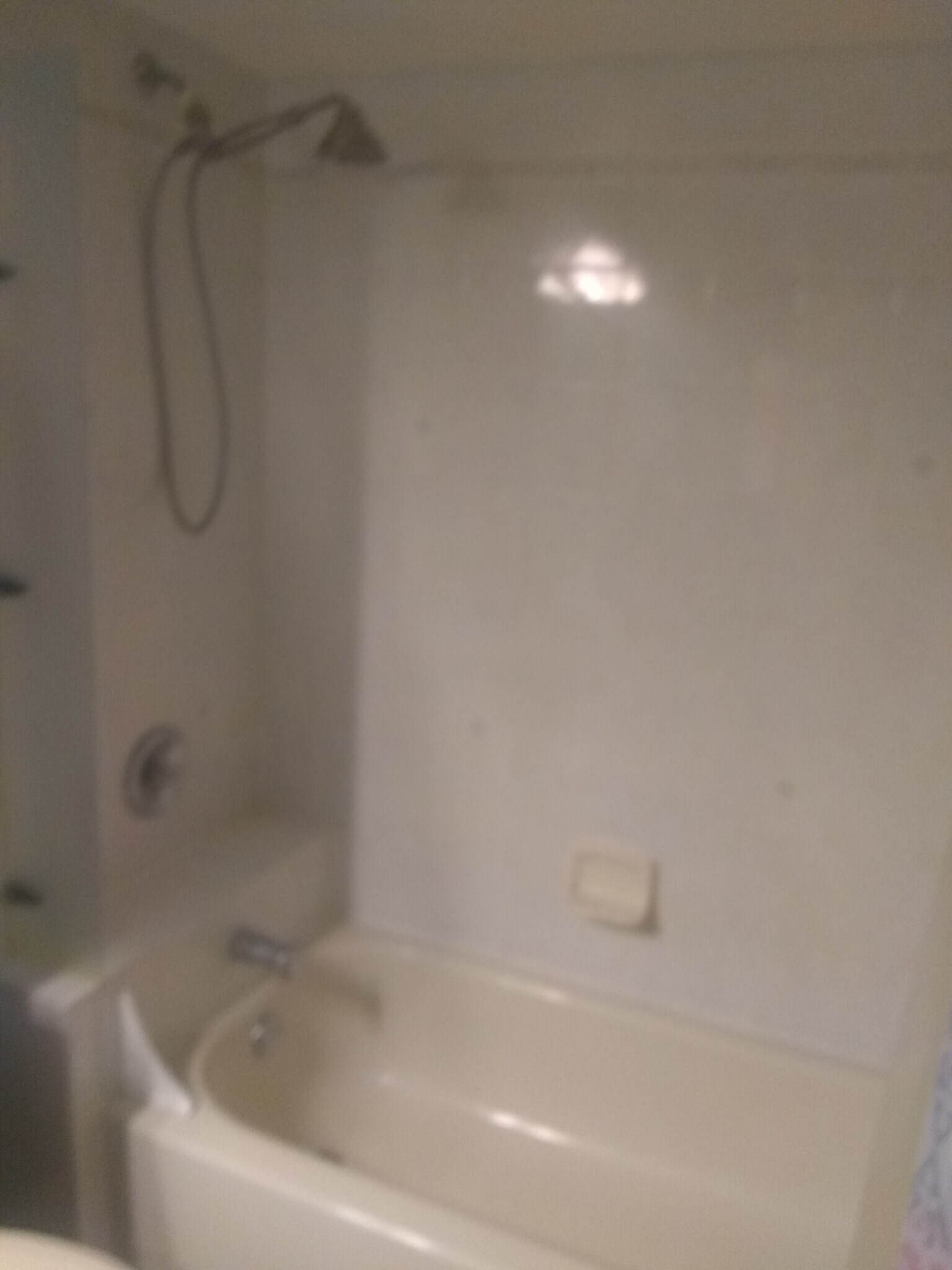 Guest bathroom Shower/ Tub - 147 Filbert St