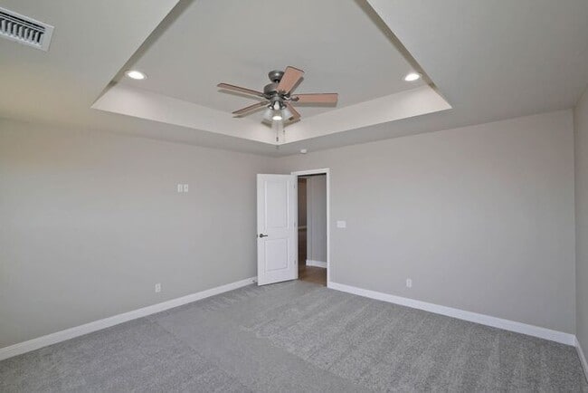 Building Photo - 4705 Scotty Dr