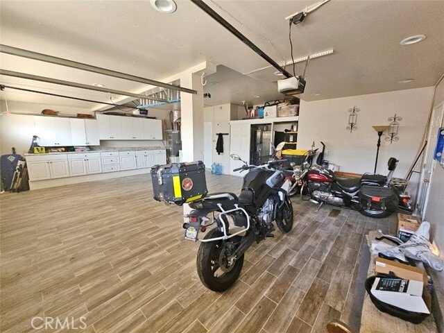 Building Photo - 39620 Glenwood Ct