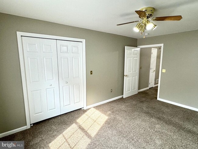 Building Photo - 531 W Penn Ave