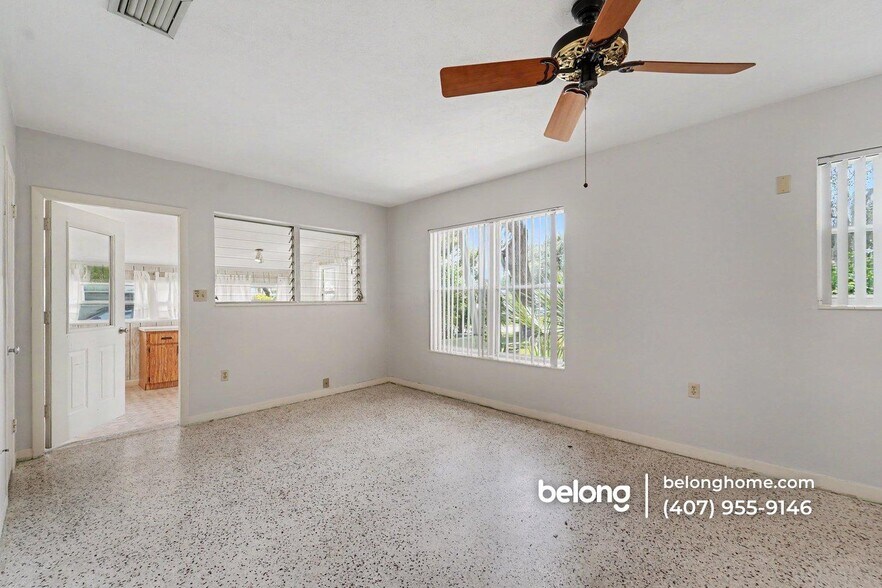 Building Photo - 1010 Glen Ridge Dr